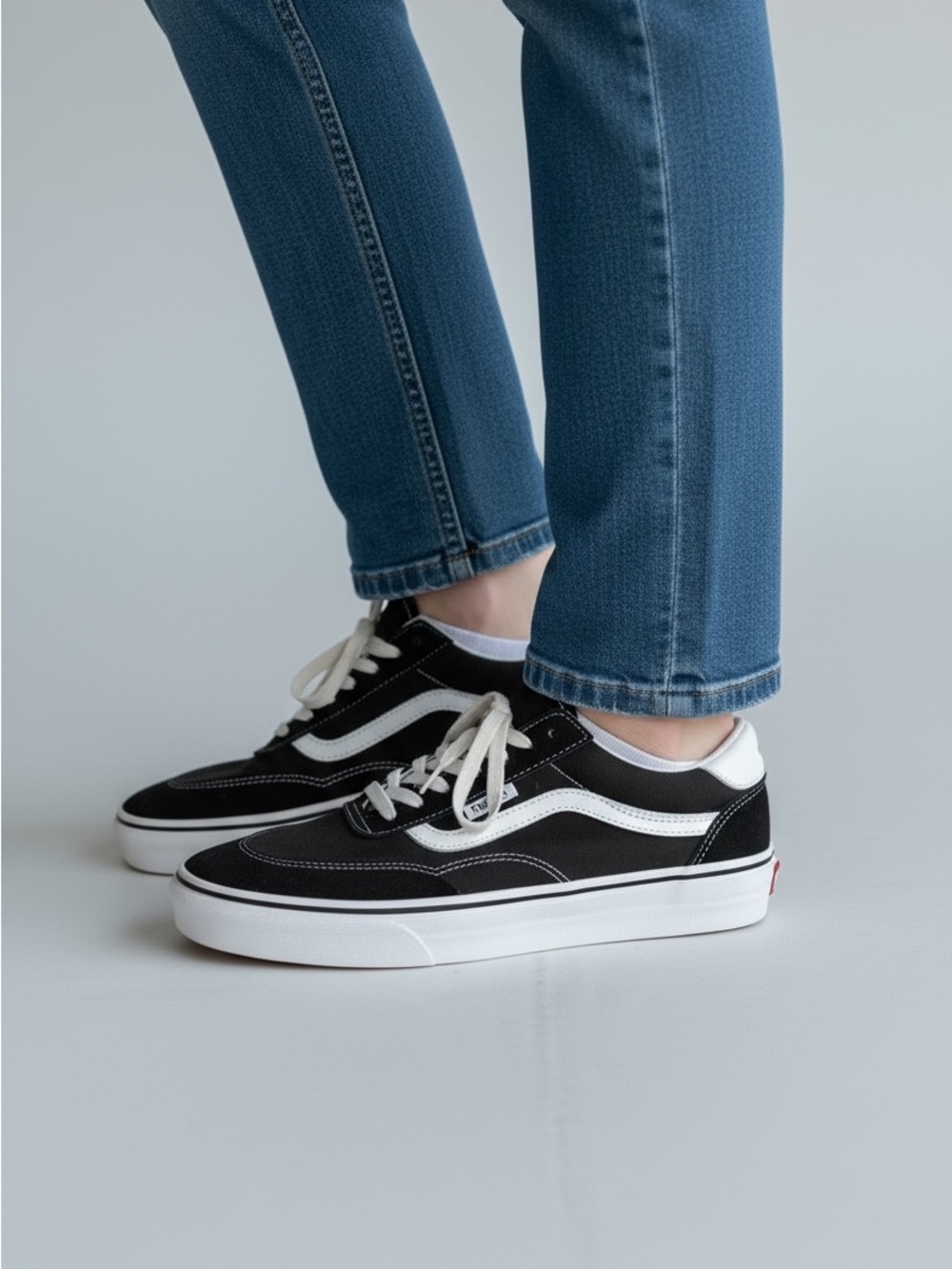 Classic Black Vans Brooklyn LS Skatercore Sneakers 8.5
